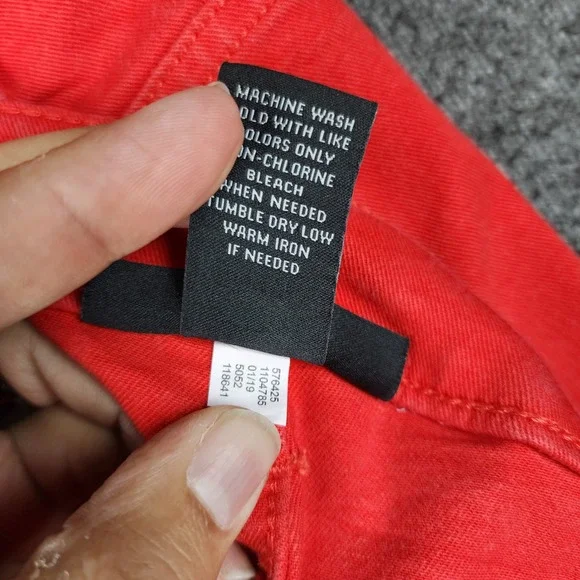 Lane Bryant Capri Pants Women Size 26 Red Stretch Denim Cropped 576425 - Picture 3 of 8